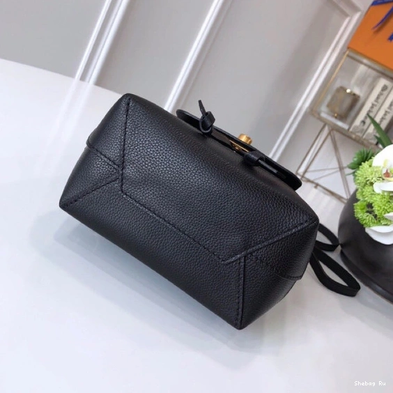 BACKPACK LOCKME Louis Vuitton MINI 0713